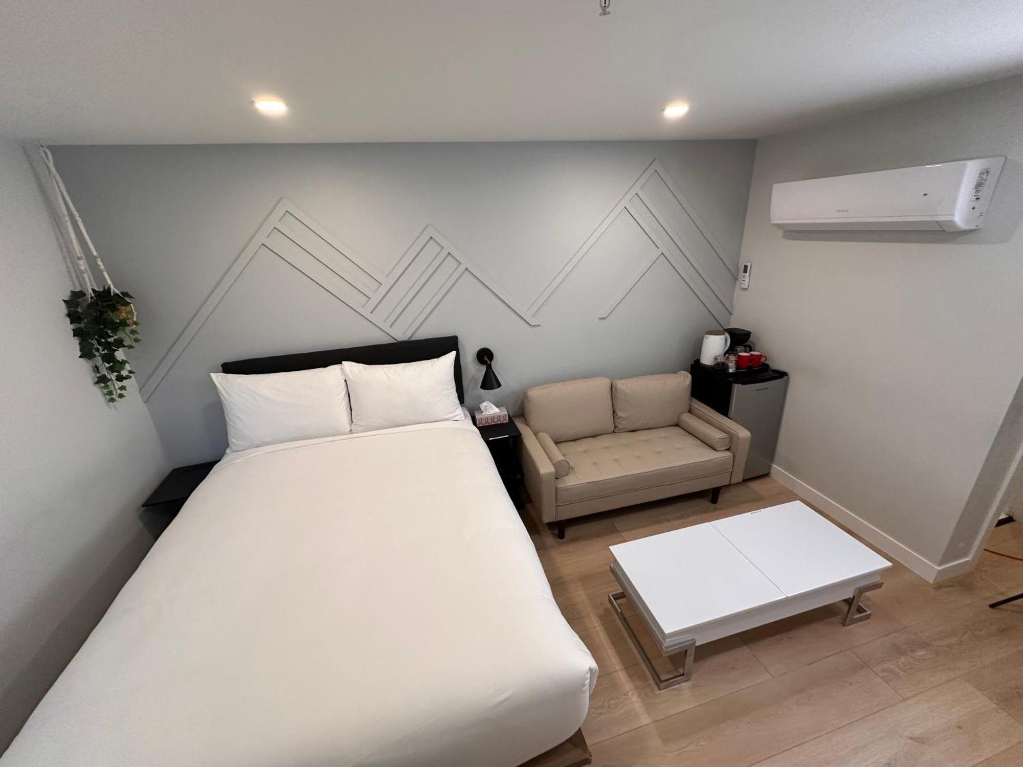 נלסון The Oak Hotel מראה חיצוני תמונה
